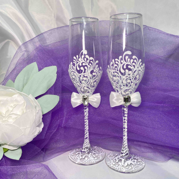 Бокалы свадебные (2шт) с белым бантиком